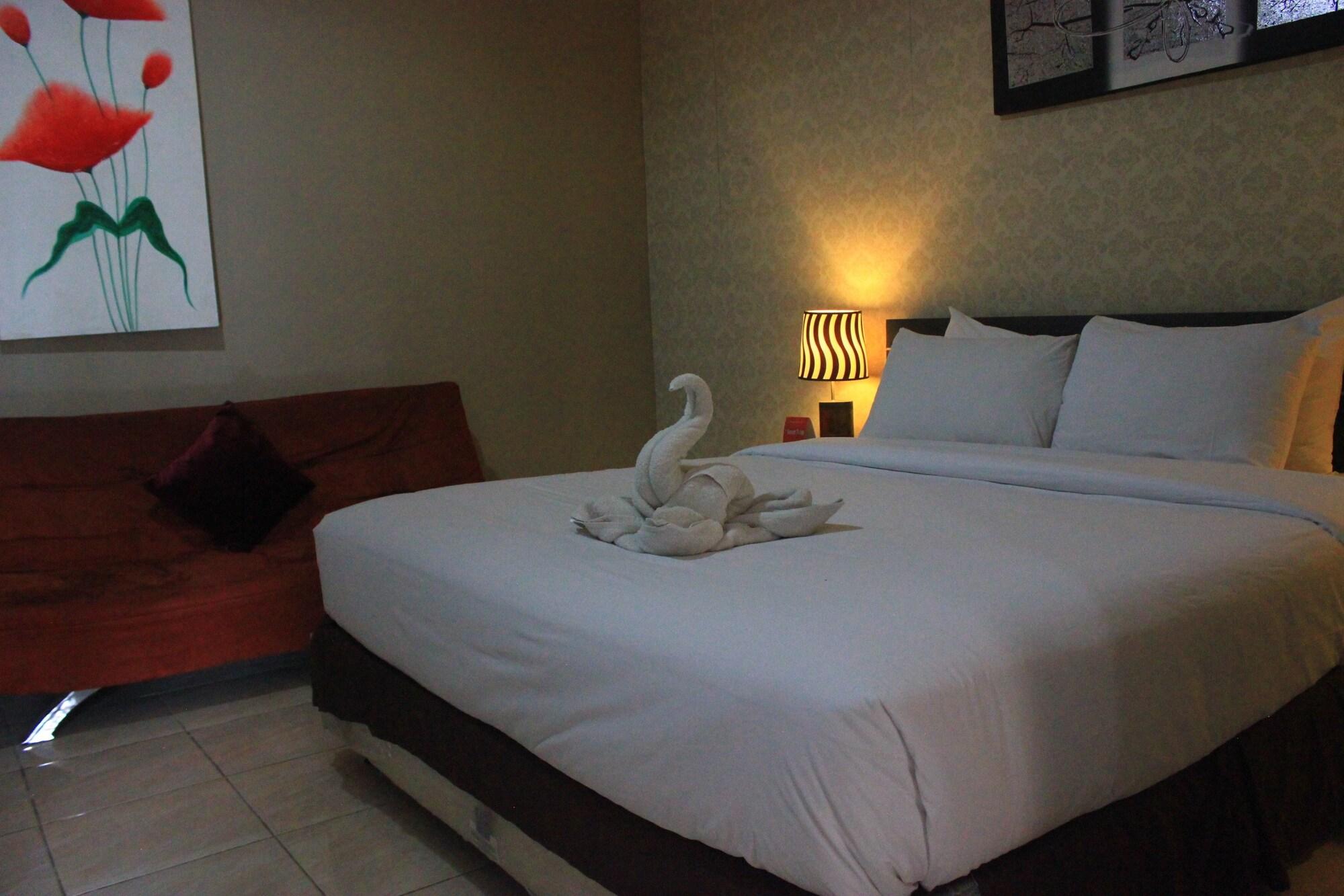 Reddoorz @ Sunset Point Seminyak Ξενοδοχείο Εξωτερικό φωτογραφία