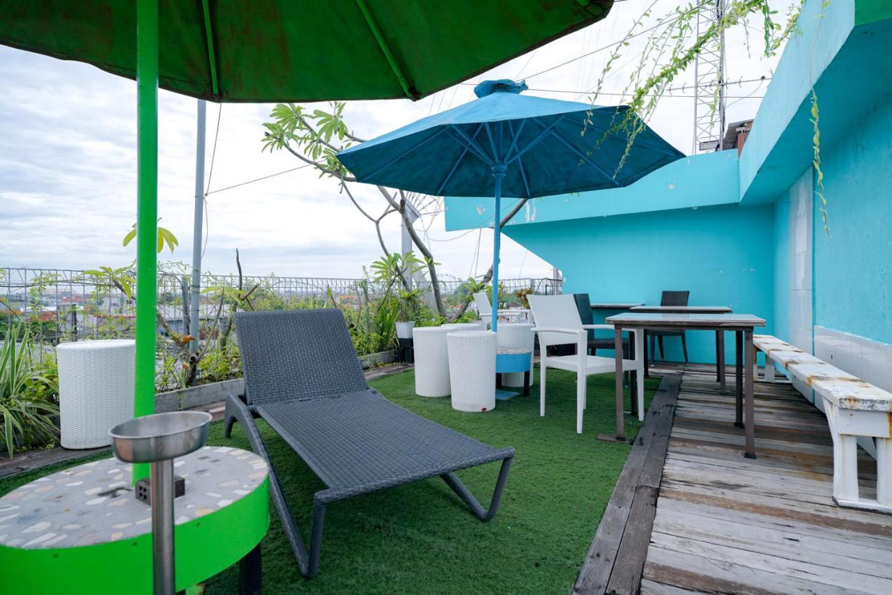 Reddoorz @ Sunset Point Seminyak Ξενοδοχείο Εξωτερικό φωτογραφία